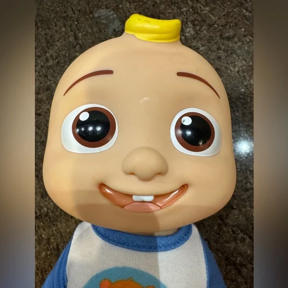 CoComelon Official Deluxe Interactive JJ Doll with Sounds - Picture 8 of 9